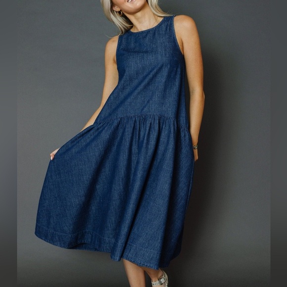 heyson Dresses & Skirts - HEYSON Memphis Denim Backless with Tie Midi Dress